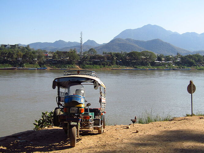 Du Sud au Nord, les milles couleurs du Laos - N-Gwen