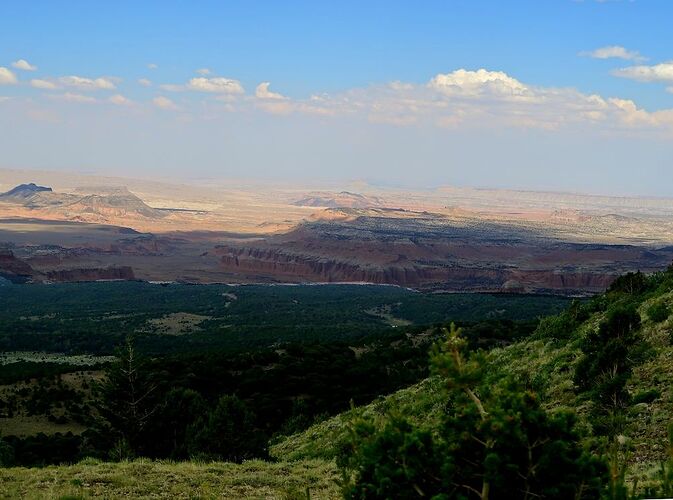 Re: Burr Trail Rd + Notom Bullfrog Basin Rd et aussi Cathedral Valley avec un SUV? - rafa