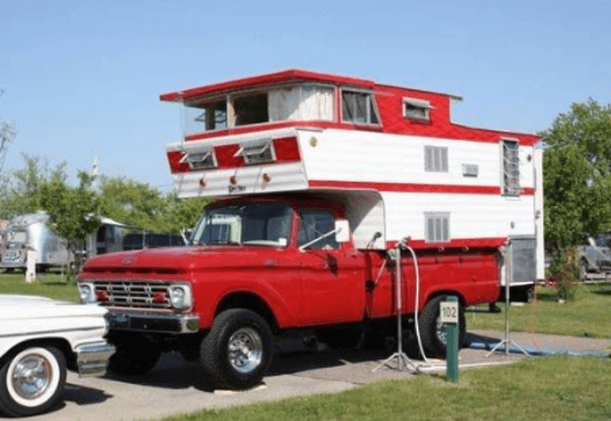 Re: Camping-cars Extraordinaires  - jeanpierre07000