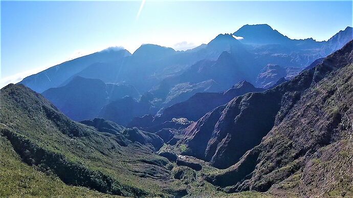 L'île INTENSE : Trek a l'île de la Réunion - Caro-Rando L'île INTENSE : Trek a l'île de la Réunion - Caro-Rando