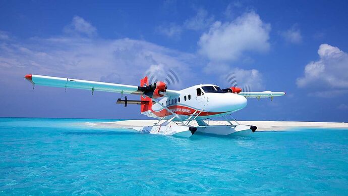 Hydravions aux Maldives - Seaplane transfer - Hulhumalé - - Philomaldives Guide Safaris