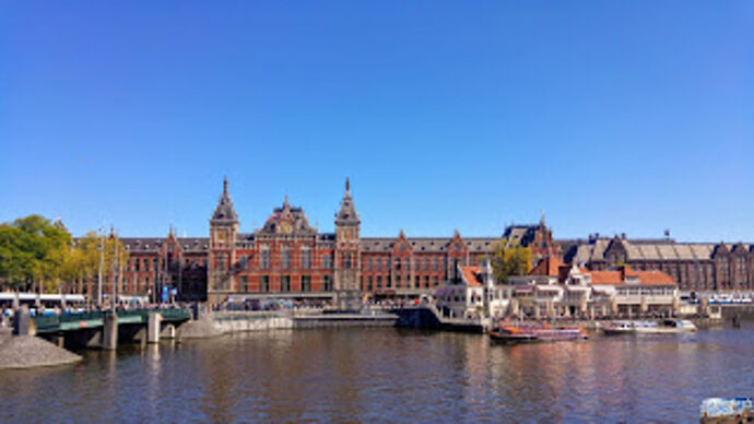 De retour de Amsterdam, je partage mes conseils et Adresses - TraveliveT