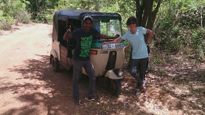 Re: Chauffeur tuktuk tres sympa honete et fiable - eric2lariege