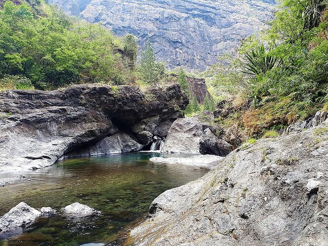 L'île INTENSE : Trek a l'île de la Réunion - Caro-Rando L'île INTENSE : Trek a l'île de la Réunion - Caro-Rando