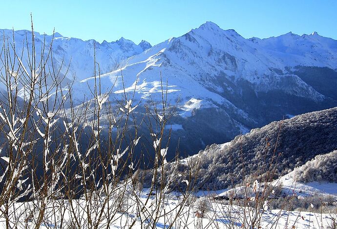 Re: Féeriques Pyrénées sous la neige - jem