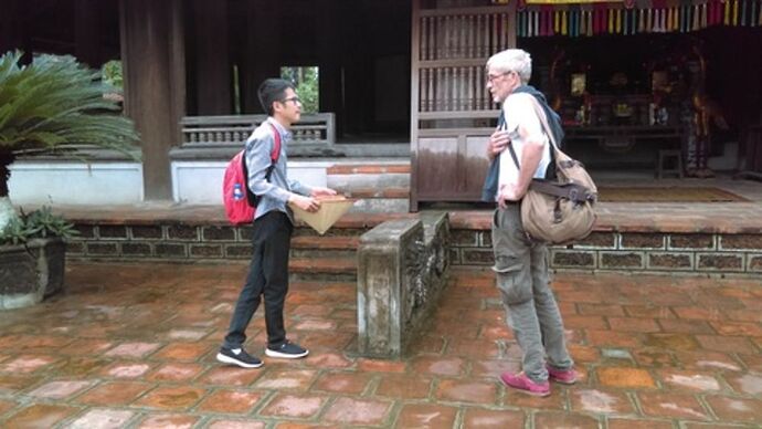 AGENCE TONKIN VOYAGES . Bravo à Thuy , Alex et Quang . - KEKEREKE AGENCE TONKIN VOYAGES . Bravo à Thuy , Alex et Quang . - KEKEREKE
