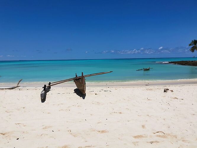 Nos voyages à Madagascar avec notre chauffeur/guide Mariot ! - Alison-Ancion