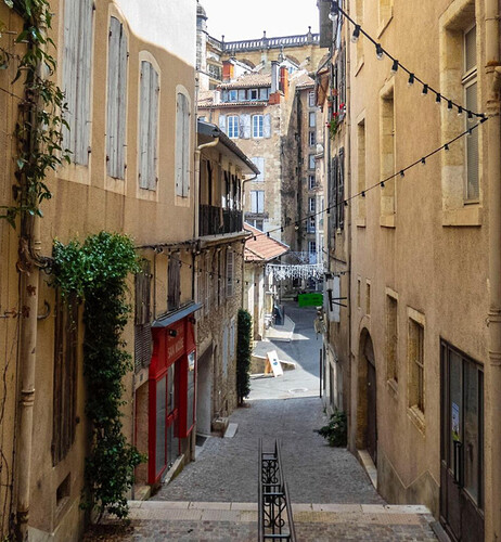 Que voir dans les Hautes-Pyrénées ? Tarbes, Lourdes et villes des alentours ! - atnah50