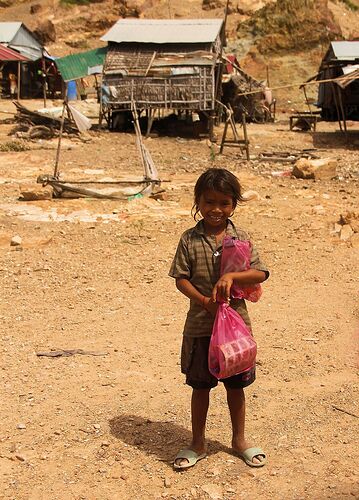 Bonjour à tous, - IzA-Cambodia