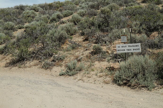 Re: Ville étape entre Death Valley et Yosemite - groslap1