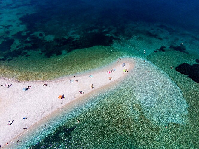 Grèce : les meilleures plages de l'île d'Amorgos - anniesweetiepie