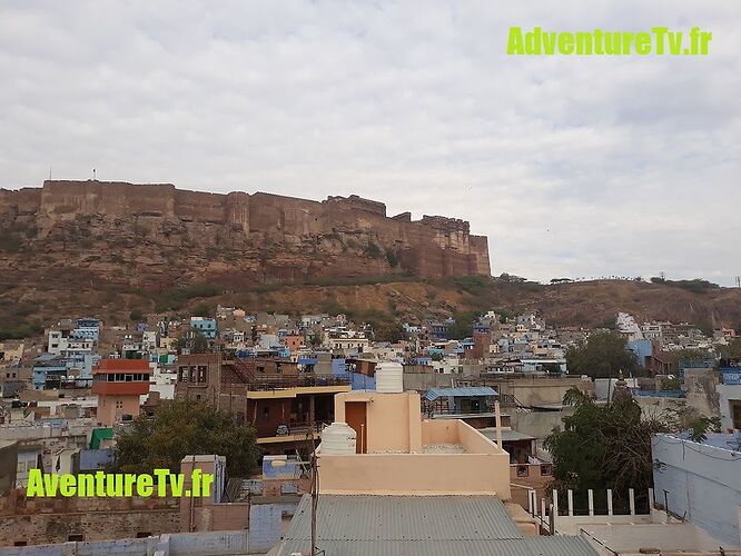 Une balade pour découvrir JODHPUR en INDE du nord au Rajasthan  - Aventure-Tv