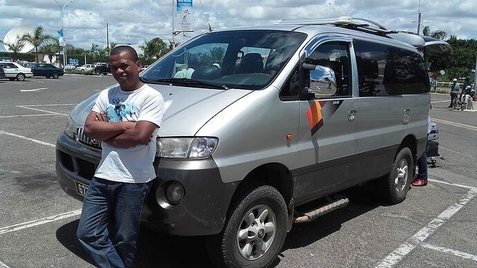 Re: Avis sur chauffeur/ guide Adrien Tantely à Madagascar - nirina-mada
