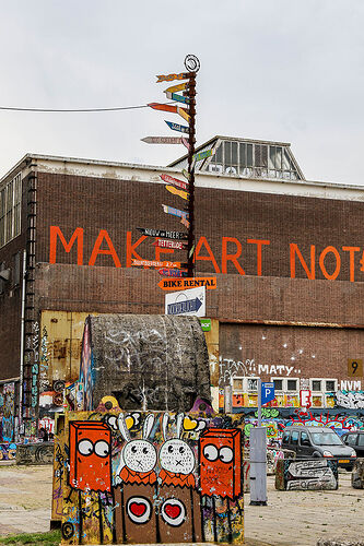 Balades street art  Amsterdam et sa Gay pride  - desclicsdebonheur