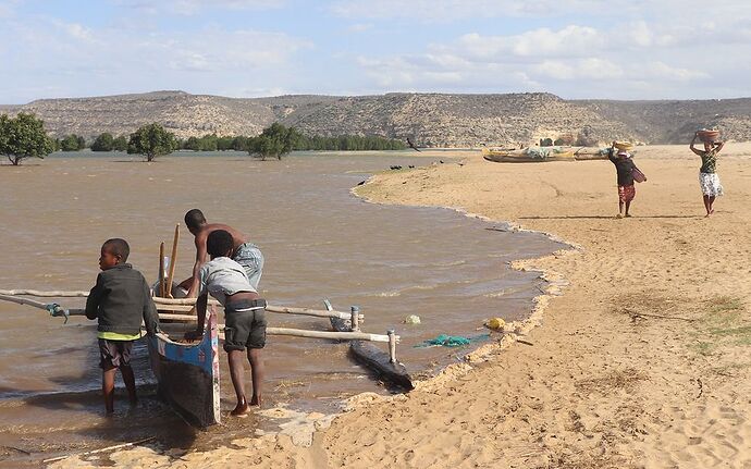 Re: Côte ouest de Tuléar à Morondava - worlder56