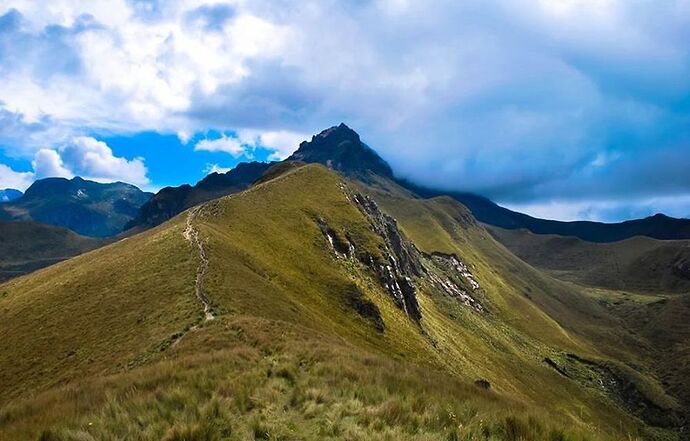 Re: Course de trail et visites en Equateur - LéonEquateur