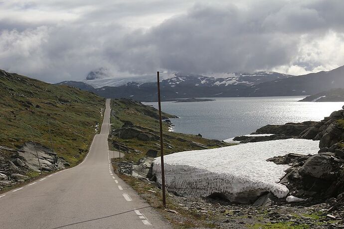 Roadtrip en Norvège : sur la route des fjords - lucia-blue