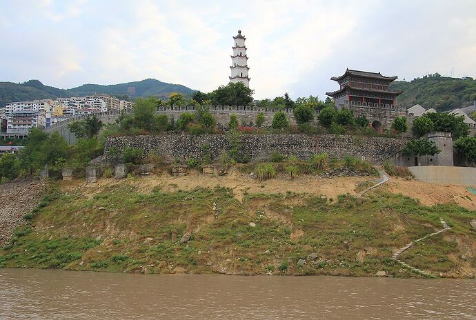 Re: Chine, au fil de l'eau du grand fleuve Yang Tse - jem