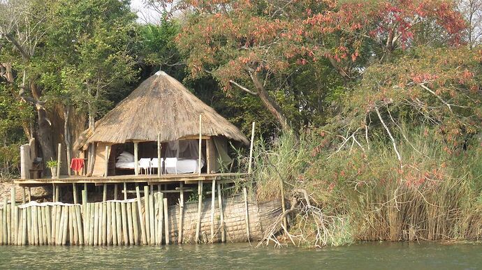 Re: Mahango Safari Lodge - PATOUTAILLE