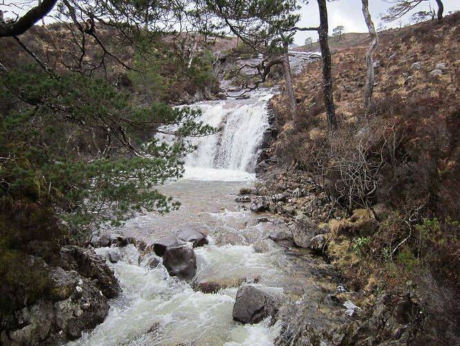 Tea House bothy et les chutes d'Easan Dorcha - calamity jane Tea House bothy et les chutes d'Easan Dorcha - calamity jane