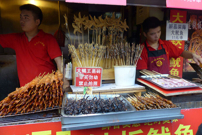 Re: Fermeture du Marché  Donghuamen  - 0siris