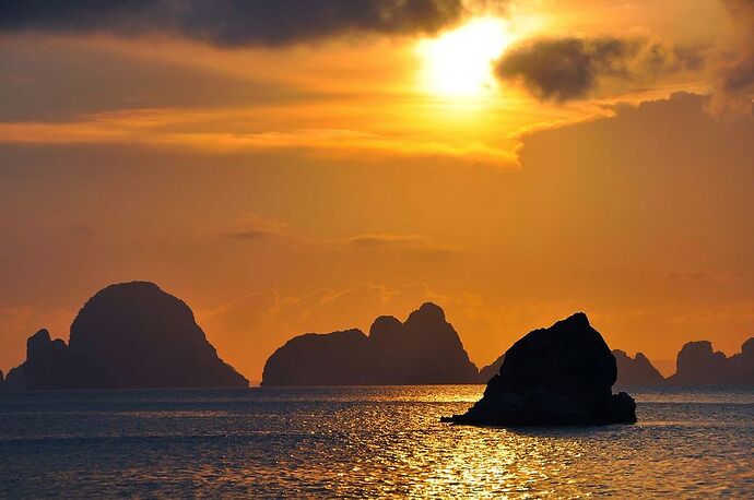 Re: Croisière baie d'Halong la moins chere - chellmi