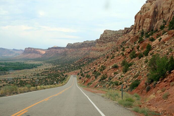en passant par Natural Bridges NM - Hiacinthe en passant par Natural Bridges NM - Hiacinthe