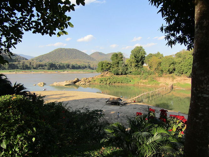 Du Sud au Nord, les milles couleurs du Laos - N-Gwen