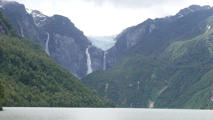 À la recherche des glaciers patagons  - Deux Évadés