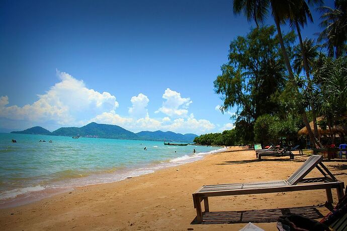 Re: 1 jour ou 2 sur une petite île sympa / belle plage - IzA-Cambodia