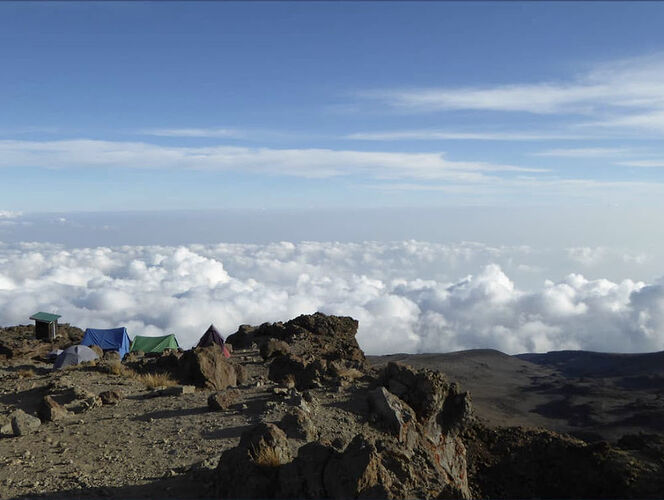 Re: Ascension du Kilimandjaro et safari avec l'agence locale Kiwoito africa safari - hwg