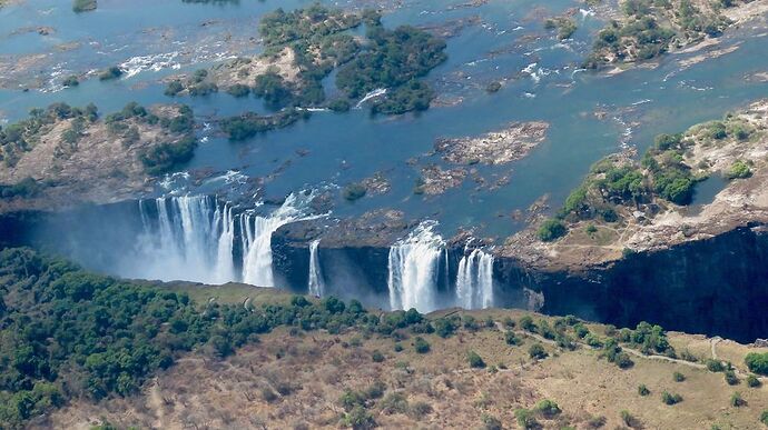 Re: NAMBOTSVIC Namibie- Botswana- Victoria Falls, 3 semaines magiques - PATOUTAILLE