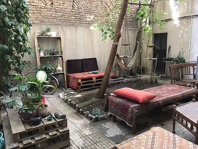 Bon plan d'hébergement à Téhéran - Delphine-Hollebecq2