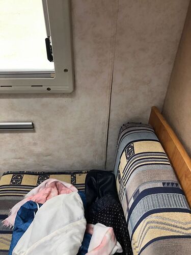 Re: Coût et difficulté rénovation camping-car - Paparasta