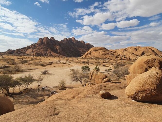 Re: 3 fabuleuses semaines Namibiennes- juillet 2021 - Patbillvoyage