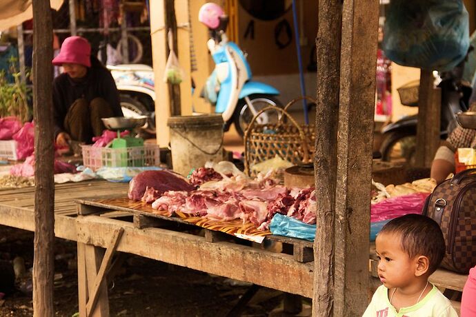 Bonjour Onigi - IzA-Cambodia