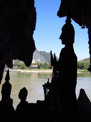 Du Sud au Nord, les milles couleurs du Laos - N-Gwen