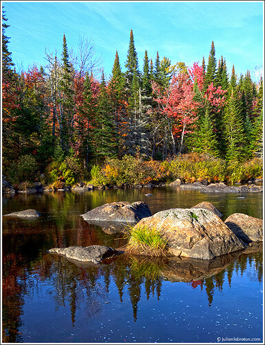 Photos du Québec par Julien Lebreton. Visitez les régions de cette province du Canada, ses parcs provinciaux, que ce soit en rando, vélo, en kayak de mer ou en auto