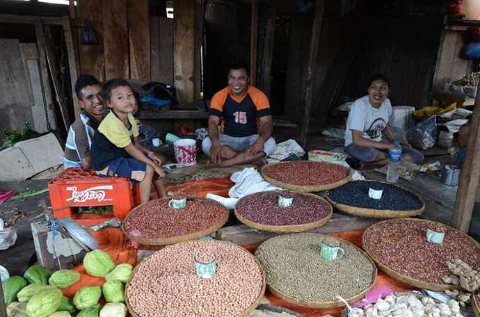 Chez les Manggarai Barat, le marché de Lembor