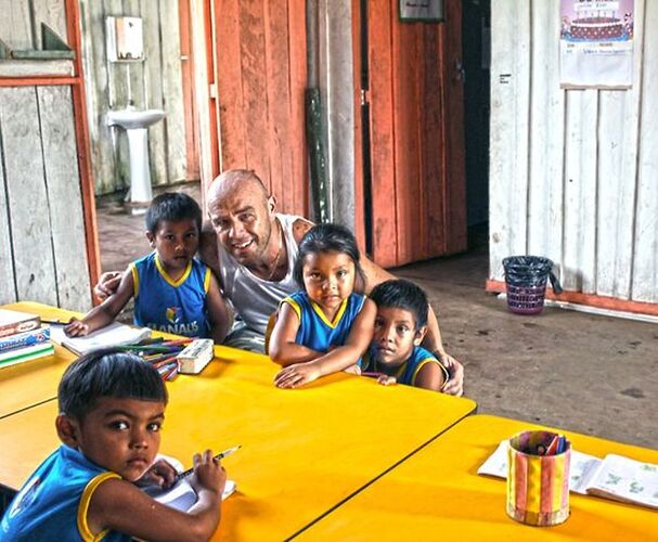 Les tribus indigènes à Manaus ?  - France-Rio