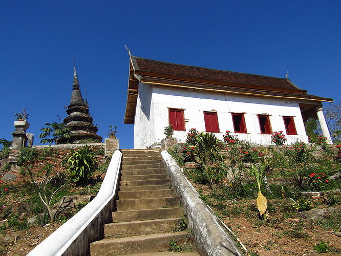 Du Sud au Nord, les milles couleurs du Laos - N-Gwen