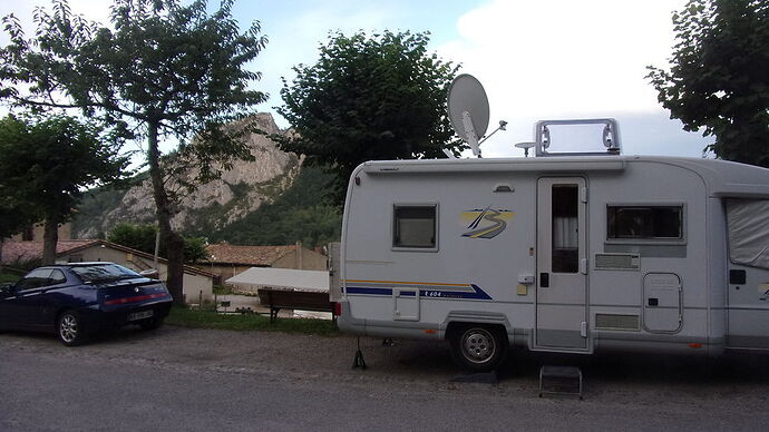 Re: camping-car stationnement libre - soleilen62