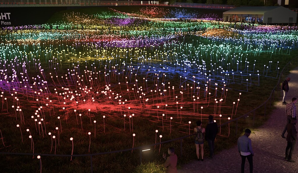 Immerse Yourself in Bruce Munro’s Spectacular Light Installation Near the United Nations