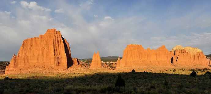 Cathedral Valley et Little Wild Horse canyon - chellmi