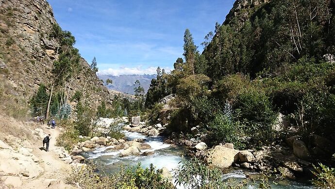 Trek de Santa Cruz avec Quechuandes : une expérience  incroyable !  - Joh et Max