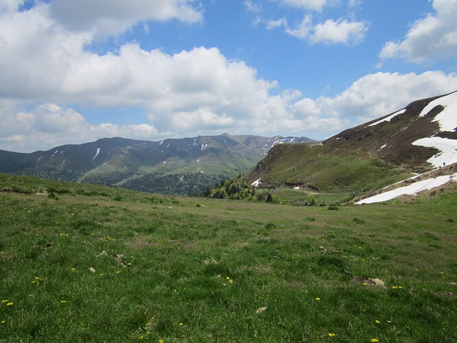 Plomb du Cantal vu du col de Rombière