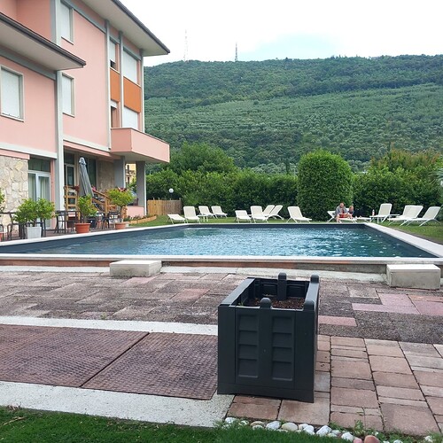 514329126_10229905513969853_2031954062933296894_n