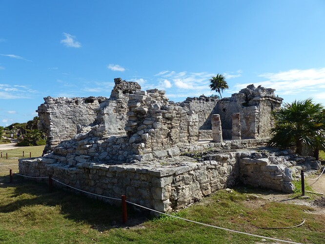P1440890