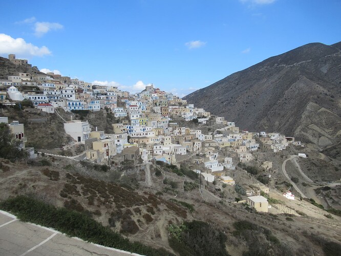 Vue d'ensemble du village d'Olympos