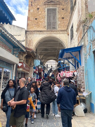 Médina de Tunis : souk touristique